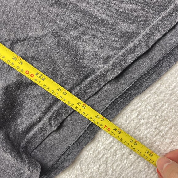 Y2K Volcom Men's Shirt Size M Grey Short Sleeve Crew Neck Skater Graphic Tee - Picture 9 of 10